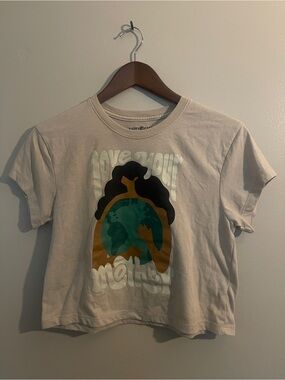 Women's Cream 'Love You Mother' Graphic Crop Tee, size L